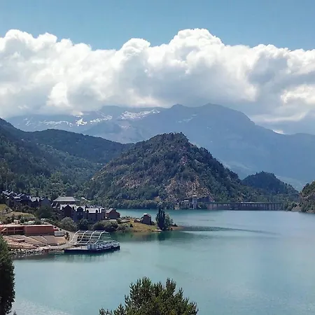 Casa Avellanos - Altos De - Tucasaenlospirineos Escarrilla