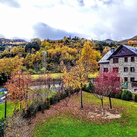 Casa Avellanos - Altos De - Tucasaenlospirineos * Escarrilla