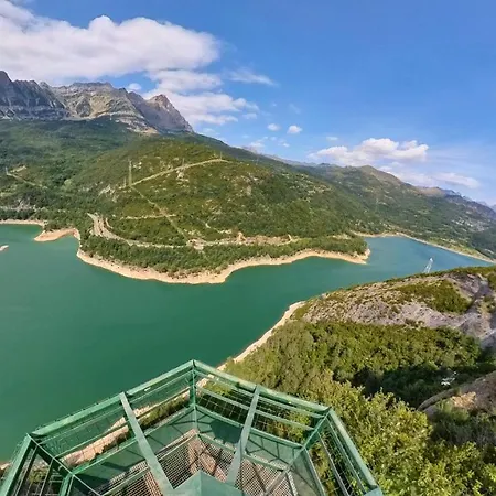 Casa Avellanos - Altos De - Tucasaenlospirineos * Escarrilla